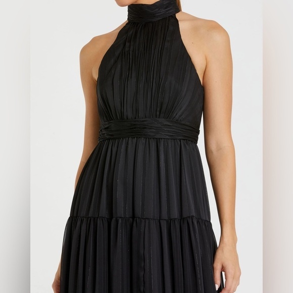 MAC DUGGAL 49515 NWT Tie Neck Tiered Halter Gown - Picture 4 of 11